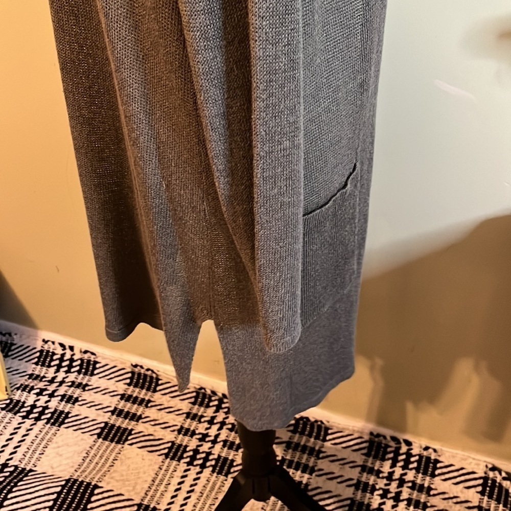 J.Jill linen blend longline lightweight front pockets split hems cardigan - Picture 8 of 16